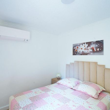 Appartement Du Forum,La Gare, 50 M2 , Climatisation, Garage, Cour Narbonne Ngoại thất bức ảnh