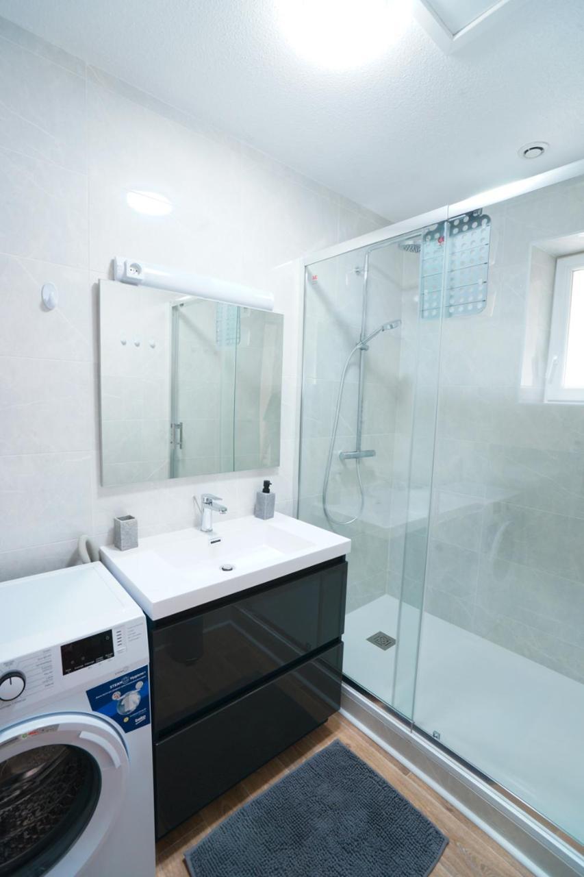 Appartement Du Forum,La Gare, 50 M2 , Climatisation, Garage, Cour Narbonne Ngoại thất bức ảnh